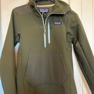 Patagonia Women's R2 CrossStrata Pullover NEW WITH TAGS